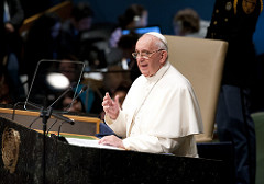 Pope Francis addresses U.N., calling for peace and environmental justice Credit: UN Photo/Kim Haughton (Flickr)