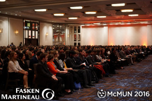 Philip Nguyen-Powanda - OC Picture (Crowd)