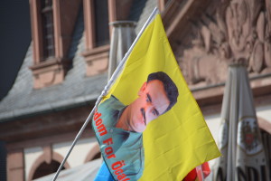 A flag of Abdullah Öcalan, founder of the PKK by opposition24.de https://flic.kr/p/FeKLu9